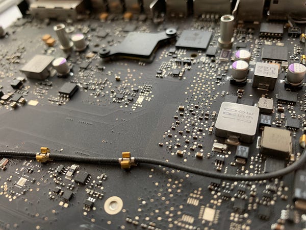 Detail of mainboard (Mac Mini 2011) — © Jelle De Laender